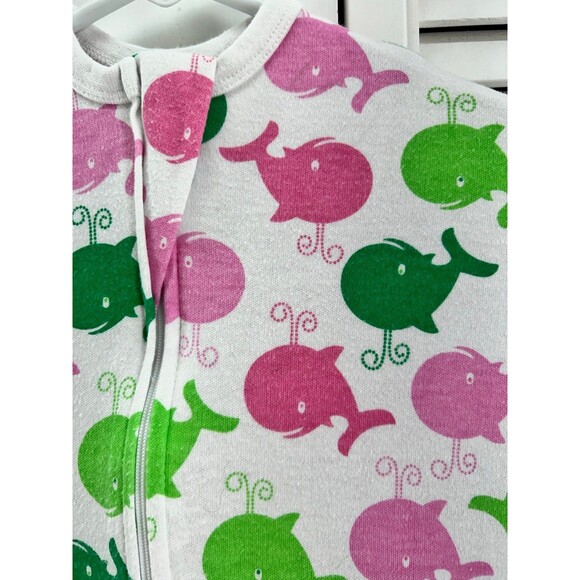 Zipadee zip size 12-24M swaddle transition blanket pink and green whales - Picture 2 of 5